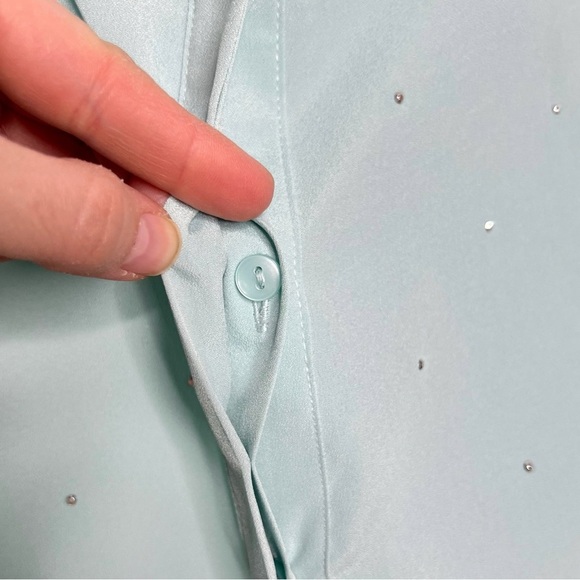 Liz Claiborne Seafoam Green Jeweled Button Front Blouse - Picture 5 of 15